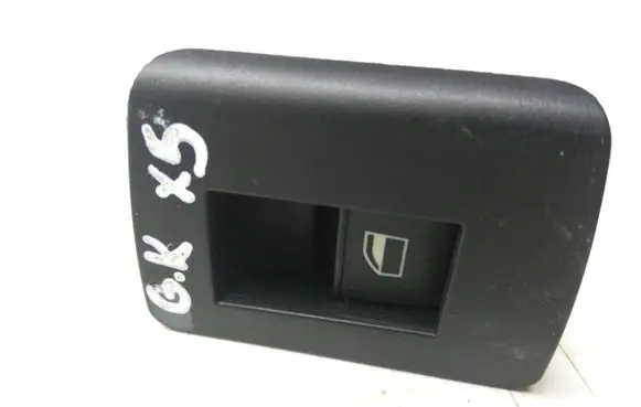 BMW X5 E53 Electric window control switch 8385955