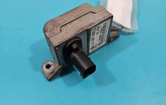 Seat Leon (1M) ESP acceleration yaw rate sensor 1J1907637C IMPRK1377530