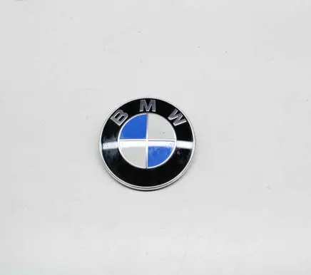BMW 2 F22 F23 Manufacturers badge/model letters 10333410 20000271