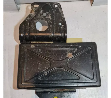 Mazda 626 ABS control unit/module G35067650