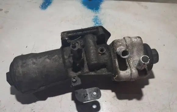 Skoda Octavia Mk2 (1Z) Oil filter mounting bracket 6740273403