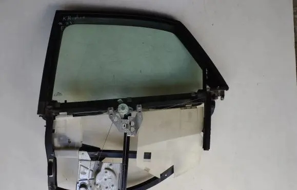 Audi A4 S4 B5 8D Rear door manual window regulator 8D0839399A 00451357