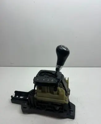Mercedes-Benz A W169 Gear shifter/selector 169267056 121610001