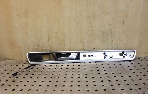 Volkswagen Touareg II Front door interior handle 7P6837114 7P6035412