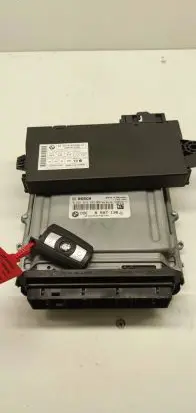 BMW 3 E90 E91 Engine ECU kit and lock set 0281016285 8507136 13750503