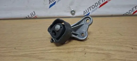 BMW X3 G01 Muffler mount bracket/holder 8582034