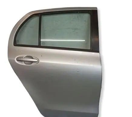 Toyota Yaris Rear door 