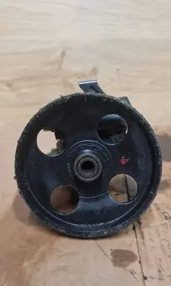 Volvo S40, V40 Power steering pump 26083376 26054891