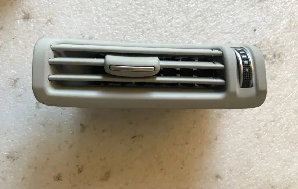 Audi Q7 4M Dashboard air vent grill cover trim 4G0819209D 4G0819209