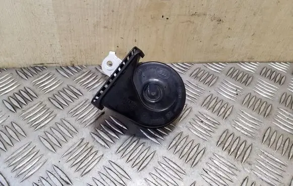 Opel Astra J Horn signal 13409129