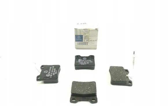 Mercedes-Benz Vito Viano W638 Brake pads (rear) A0034200020