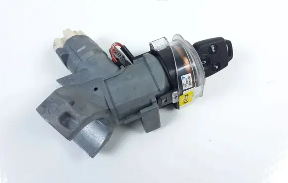 Subaru Outback Ignition lock 88215AJ000 KL5412