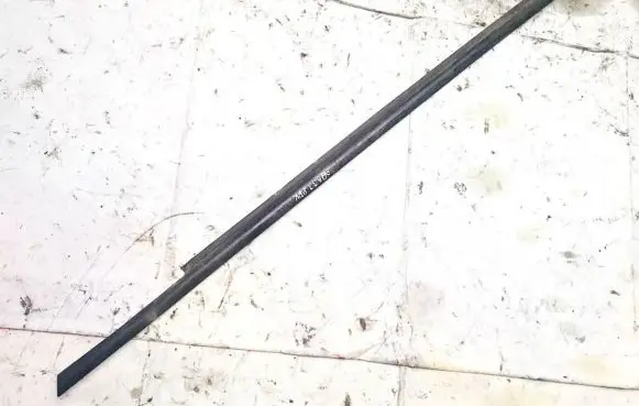 Opel Meriva A Front door glass trim molding 