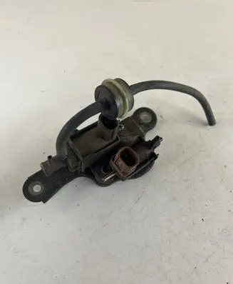 Toyota Avensis T220 Turbo solenoid valve 2586064140 2581964120 1846003600