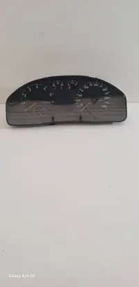 Audi A4 S4 B5 8D Speedometer (instrument cluster) 8D0919272