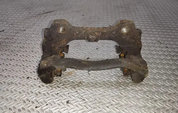 Fiat Punto (188) Front Brake Caliper Pad/Carrier 