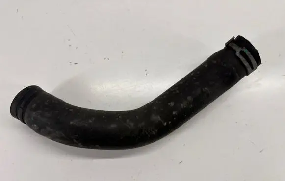 Chevrolet Camaro Engine coolant pipe/hose 23108260