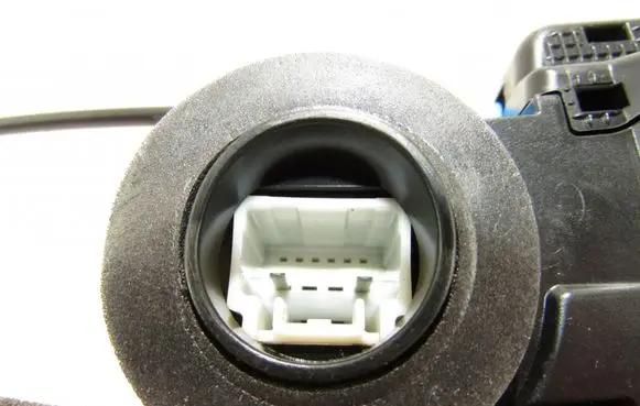 Subaru Forester SJ Rear door lock