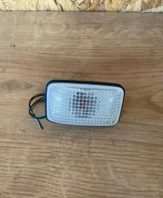 Nissan X-Trail T30 Front fender indicator light
