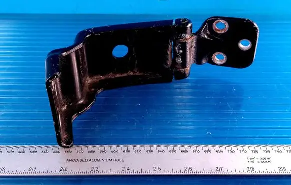 Mercedes-Benz Vito Viano W639 Rear door lower hinge A6397400137