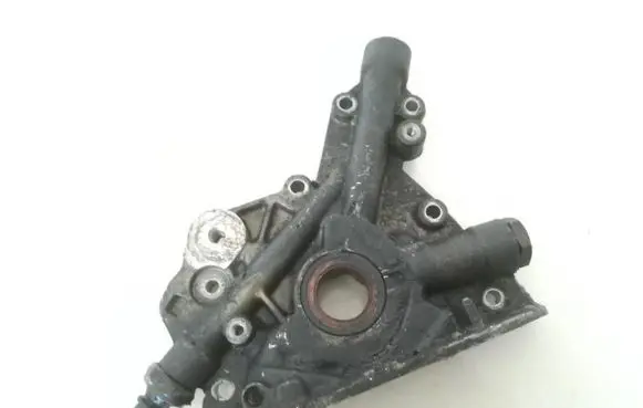 Opel Astra G Oil pump 90400091