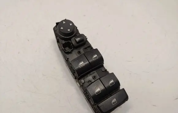 BMW 5 F10 F11 Electric window control switch 9241951 61319241951 61319238235