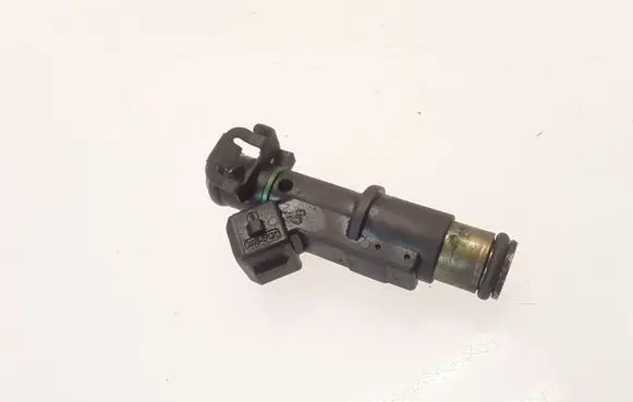 Citroen Xsara Picasso Fuel injector 01F005A H005 04322