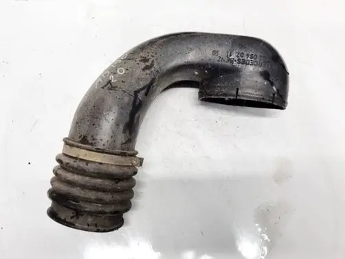 Mercedes-Benz 190 W201 Air intake hose/pipe 1020940211