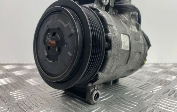Mercedes-Benz C W203 Air conditioning (A/C) compressor (pump) A0012305611