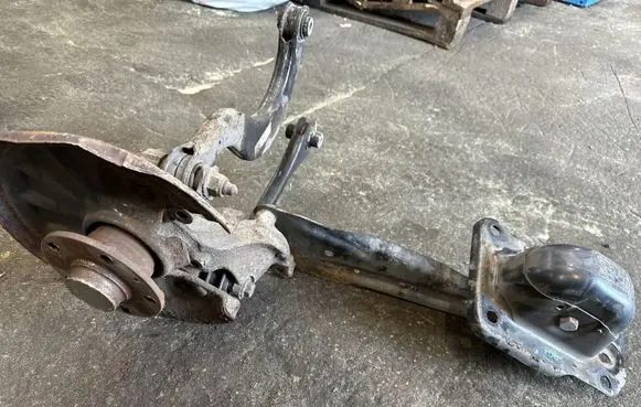 Volkswagen Golf VII Rear suspension assembly kit set 5Q0505323D 5Q0505226C