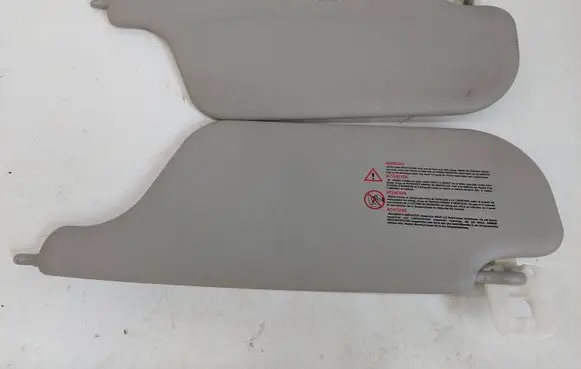 Renault Clio III Sun visor