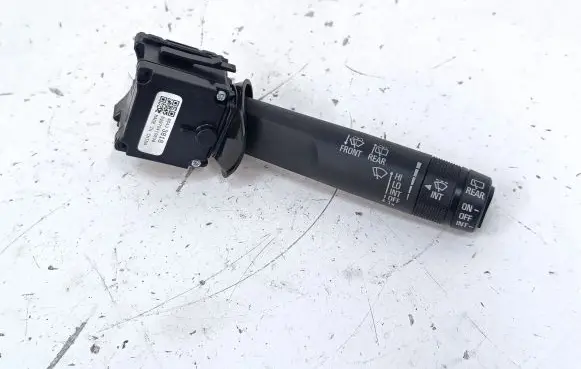 Opel Zafira C Wiper control stalk 95433818