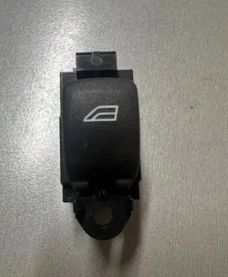 Volvo XC70 Electric window control switch 31272006 10W323