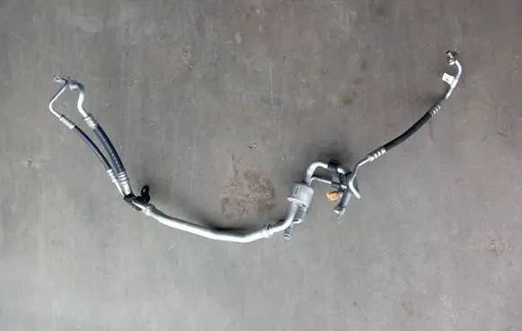 Citroen C4 II Picasso Air conditioning (A/C) pipe/hose 9675103680 9810109080