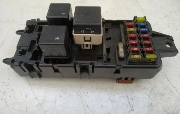 Mitsubishi Carisma Fuse box set MB953355