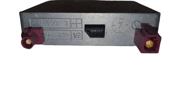 Audi A4 S4 B7 8E 8H Antenna control unit 8E0035456C