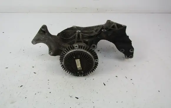 Audi A4 S4 B5 8D Generator/alternator bracket 