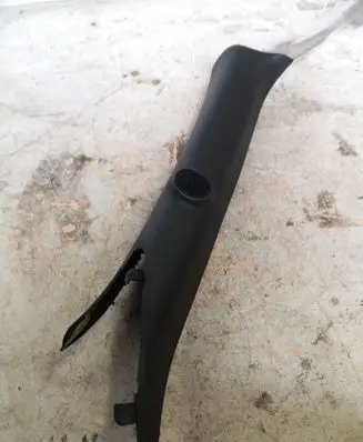 Ford Mustang VI (A) pillar trim