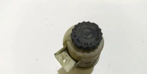 Dodge Journey Power steering fluid tank/reservoir 05151028AA