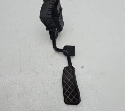 Audi A6 S6 C6 4F Accelerator throttle pedal 6PV00898402 4F2721523
