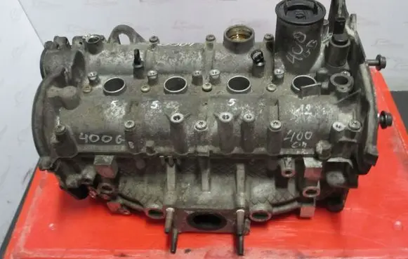 Volkswagen Golf VII Engine head 04E103404AE