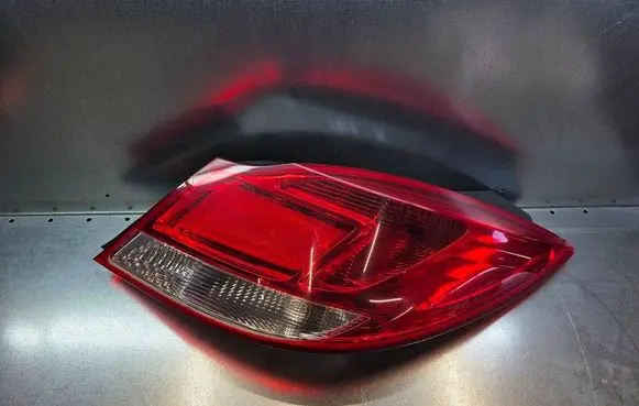 Opel Insignia A Rear/tail lights 