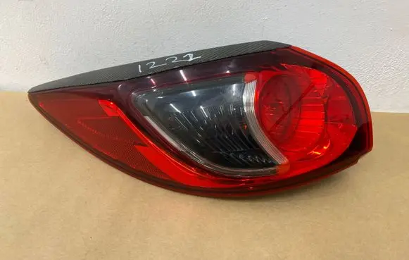 Mazda CX-5 II Rear/tail lights K2442