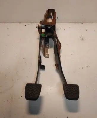 Toyota Aygo AB10 Pedal assembly 471100H020