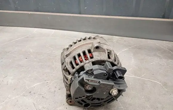 Renault Scenic II - Grand scenic II Generator/alternator 8200390676