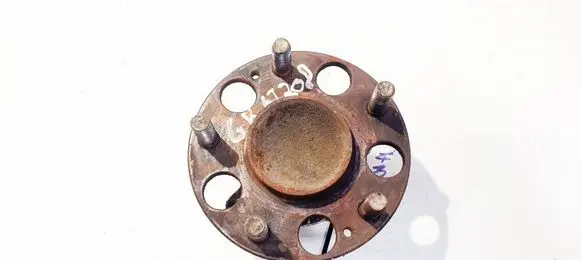 Honda Civic Rear wheel hub