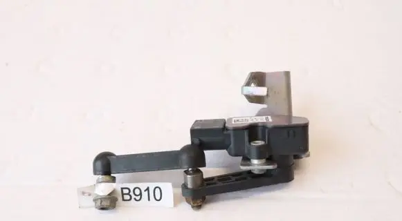 Volvo XC60 Headlight/headlamp level sensor 32246991