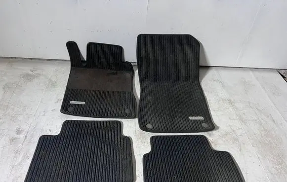 Mercedes-Benz E W211 Car floor mat set 