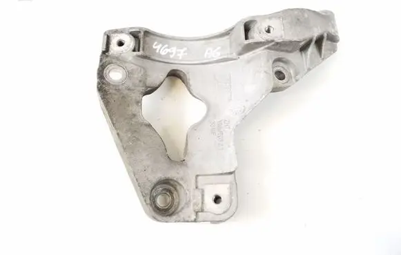 Jeep Grand Cherokee A/C compressor mount bracket 68148383AA