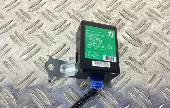 Lexus CT 200H Door control unit/module 8974076070 61B567000